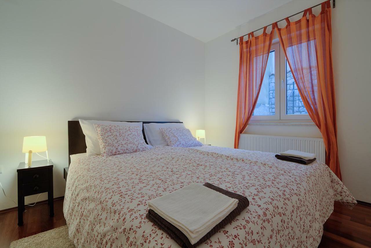 Apartment Kuk Senj  Buitenkant foto