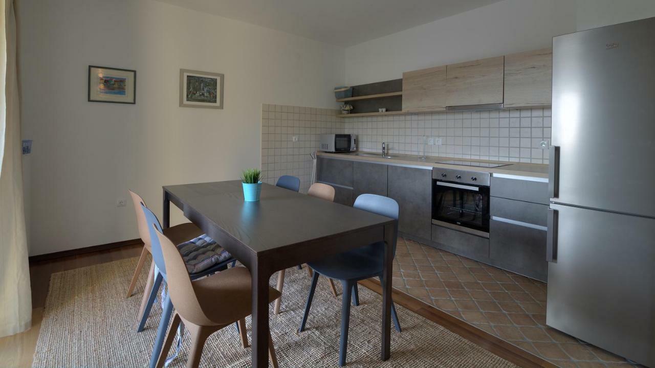 Apartment Kuk Senj  Buitenkant foto