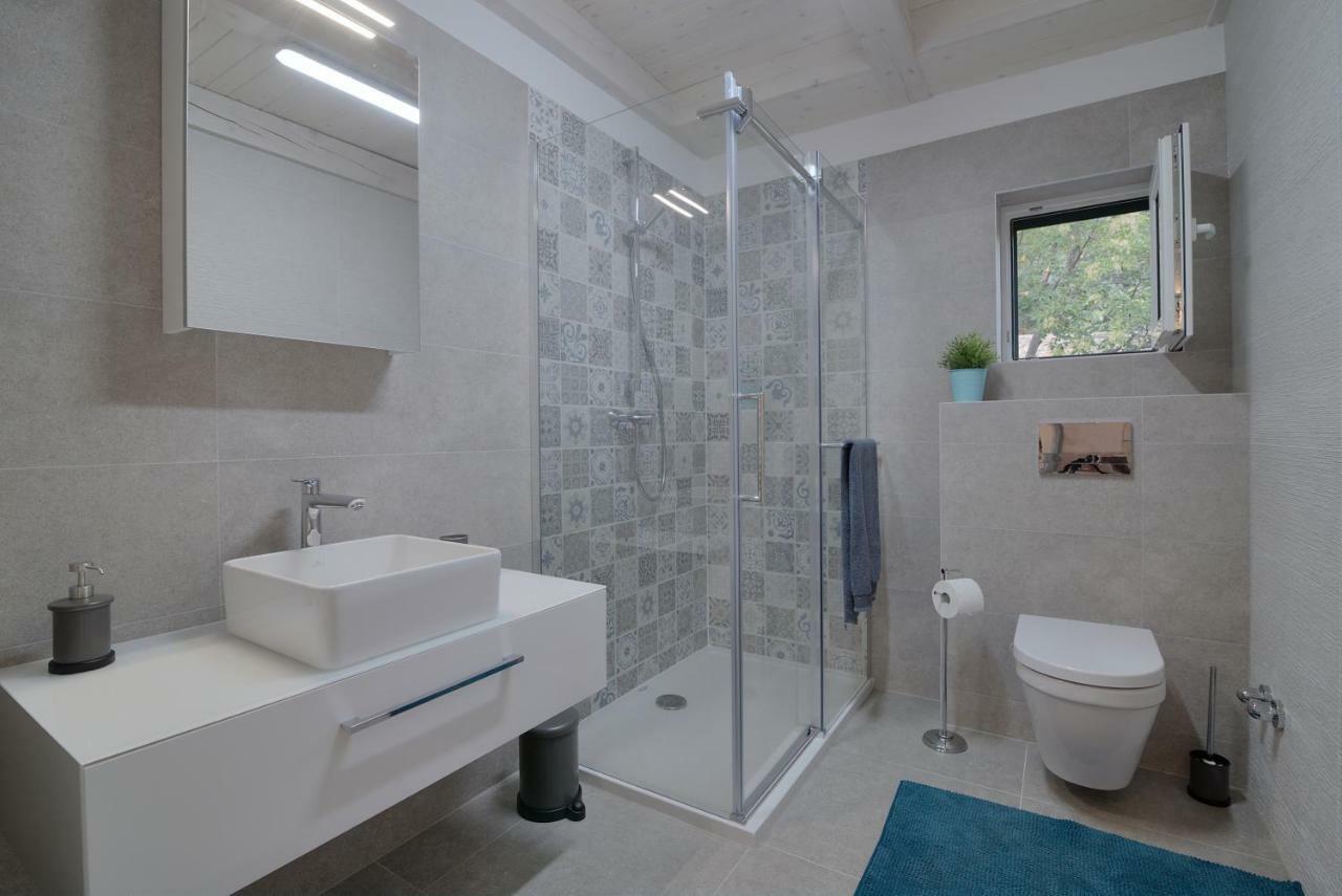 Apartment Kuk Senj  Buitenkant foto