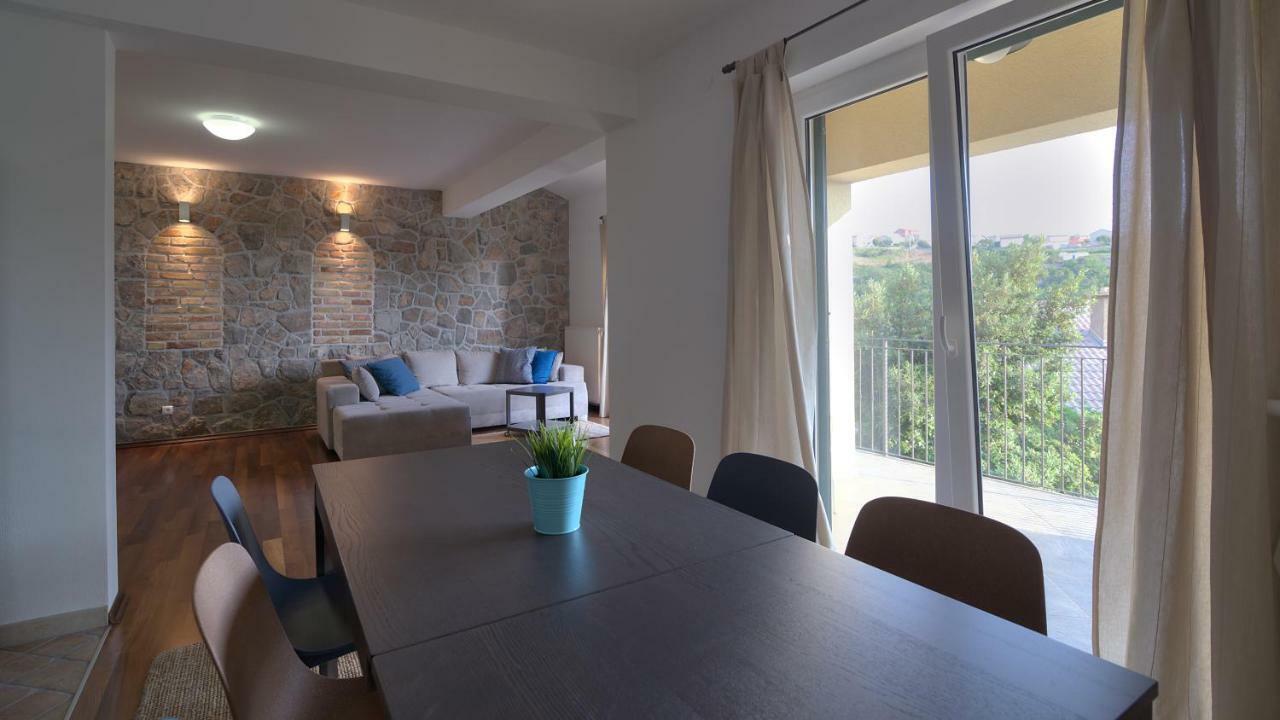 Apartment Kuk Senj  Buitenkant foto